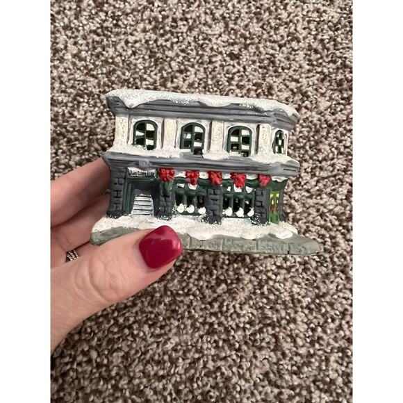 BAILEY BUILDING & LOAN Ornament ENESCO It's A Wonderful Life(109413). NO BOX - Picture 1 of 10